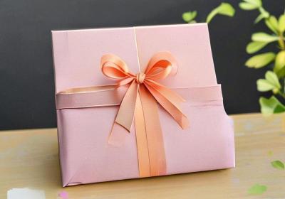 广州深圳1个起订礼盒定制：小品牌测款降本50%的材质攻略